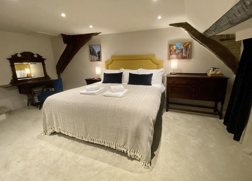 The Lion At West Pennard Otel Dış mekan fotoğraf The Old Vicarage, 2019